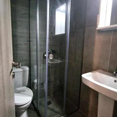 Vv Cosy Host 2 Private Parking Larissa