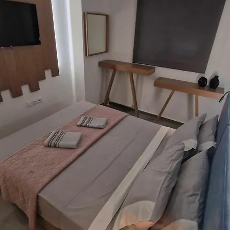 Vv Cosy Host 2 Private Parking * Larissa